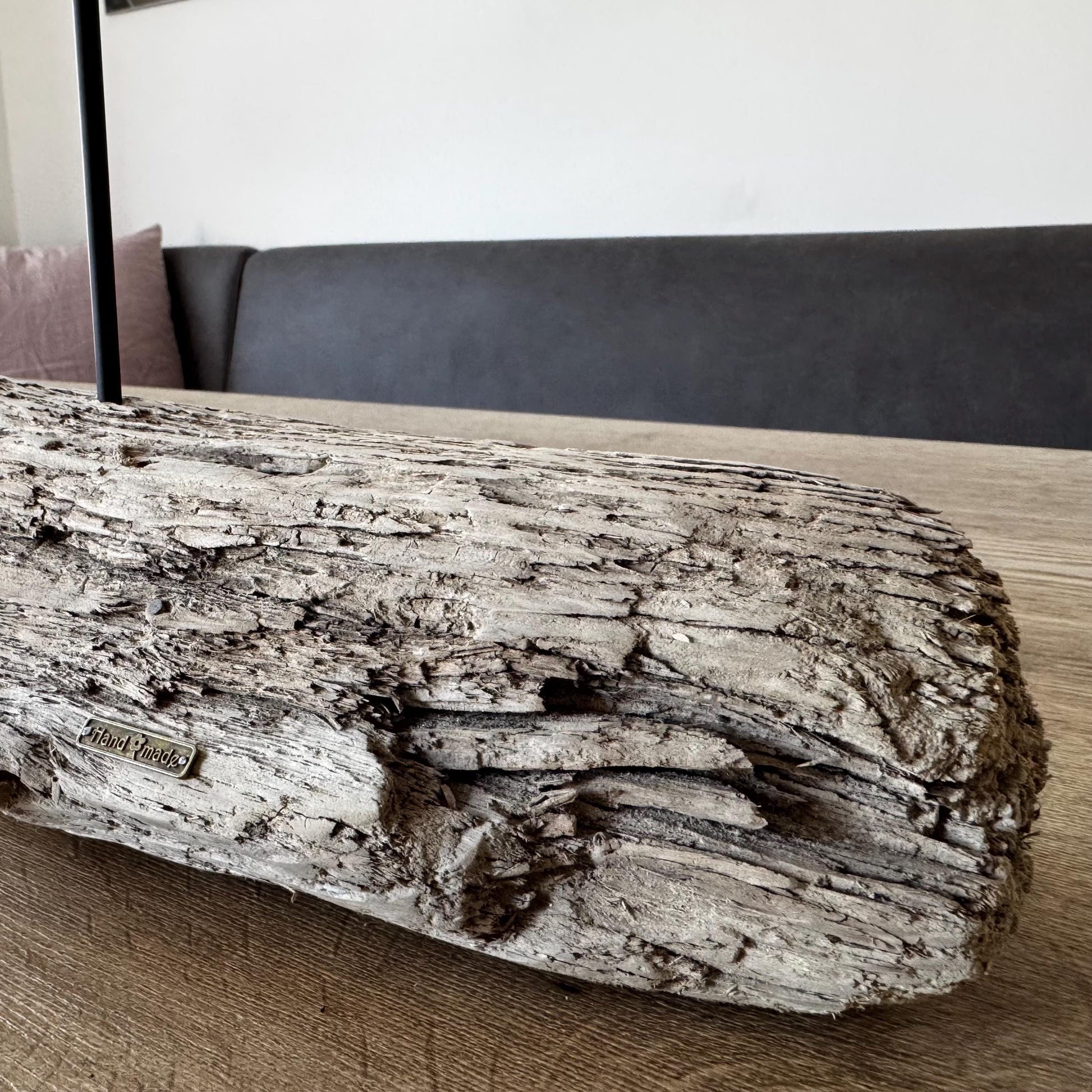 Driftwood Detailaufnahme mit natürlicher Oberfläche und maritimer Patina