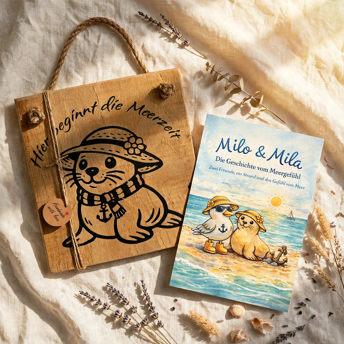 Hier beginnt die Meerzeit Holzschild mit Postkarte Mila, maritime Wanddeko Holz Set, nordisches Küstengeschenk handgemacht