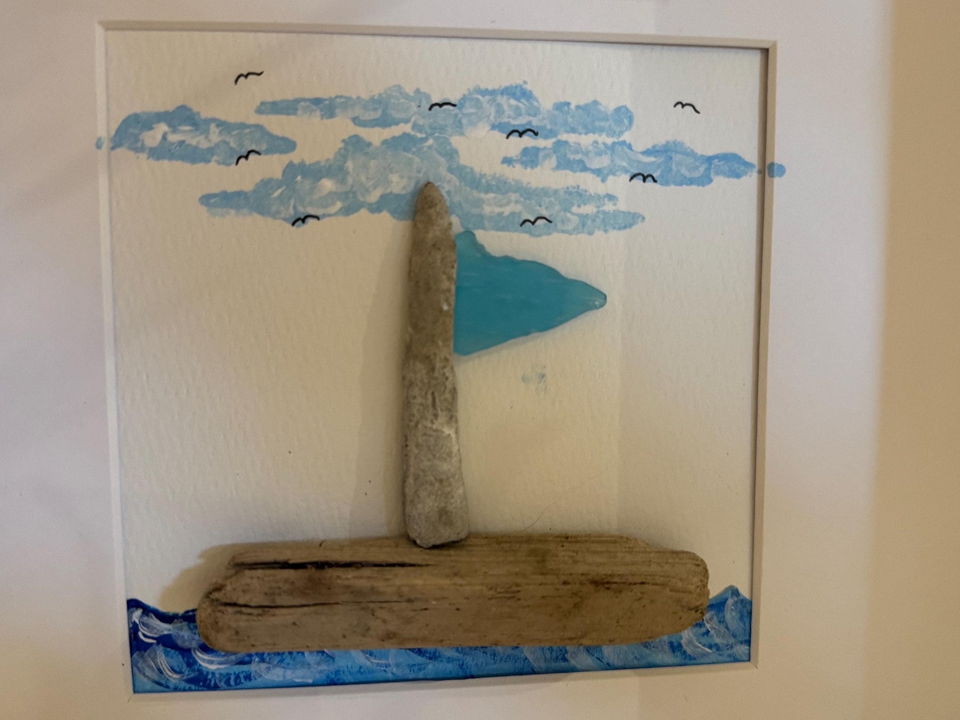 Personalisierter Bilderrahmen Meer geht immer 27cm Eiche. Strandfunde von der dänischen Küste. Steinbild Segelboot -Handmade Geschenke – Handmade aus Holz, Strandfunde, Bilderrahmen, 3d Rahmen, Ostsee Steine, Acryl, Treibholz Nordsee, Plexiglas von Treibholzzauber79