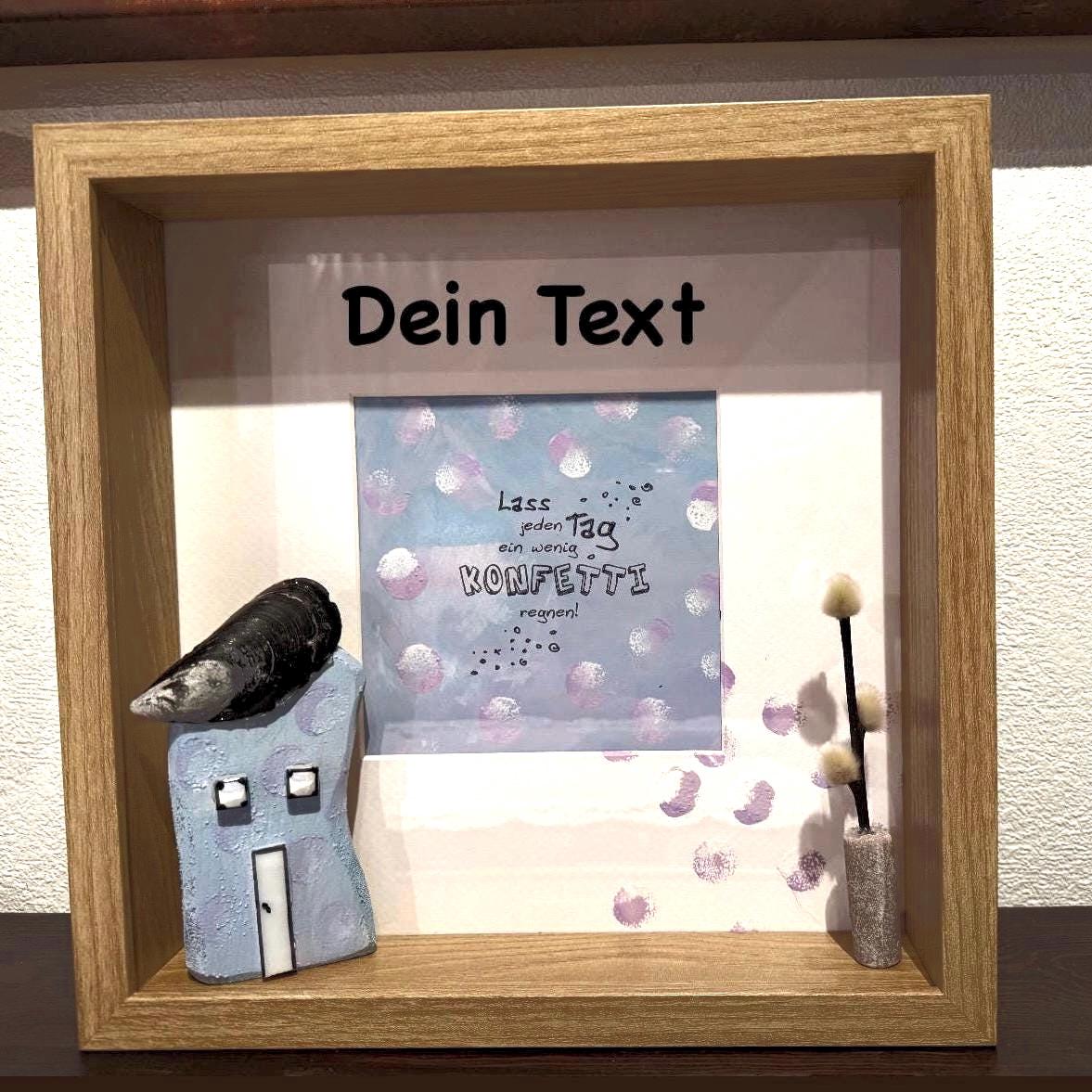 Personalisierter Bilderrahmen mit Strandfund-Haus, Muschel und Donnerkeil - Geschenk mit dem Schriftzug