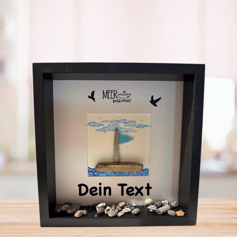 Deko Meer Strand, Steinbild mit Sprüchen Meer geht immer 27cm schwarz. Handmade Geschenke als Maritimes Wandbild - Hygge Deko Treibholz Deko – Handmade aus Holz, Strandfunde, Bilderrahmen, 3d Rahmen, Ostsee Steine, Acryl, Treibholz Nordsee, Plexiglas von Treibholzzauber79