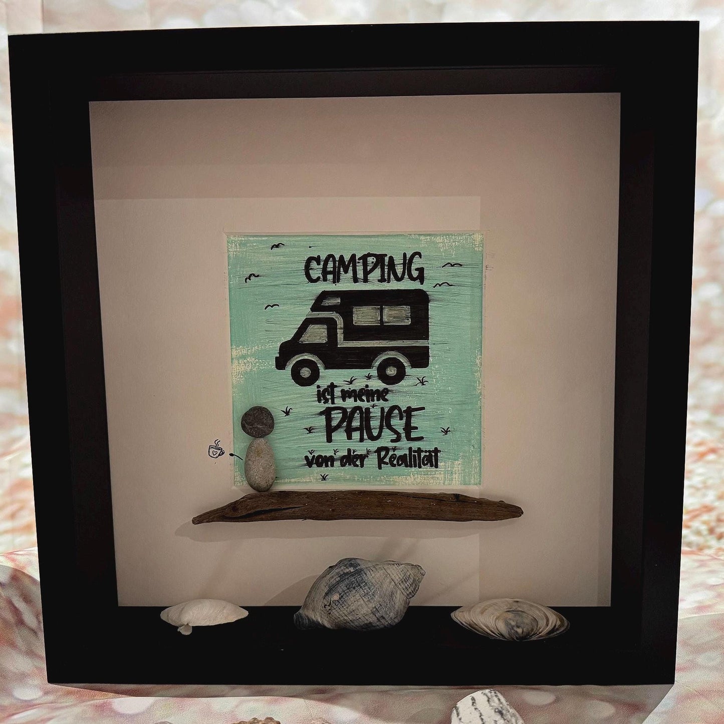 Personalisiertes Steinbild Camper – Wohnmobil-Motiv im 3D-Rahmen 27cm, Strandfunde Ostsee