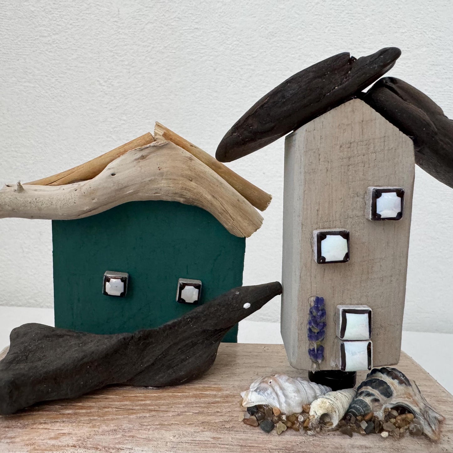 Traumtänzerin - Maritime Deko aus Handgemachte maritime Treibholz Deko „Traumtänzerin“ mit Muscheln und Holzdetails