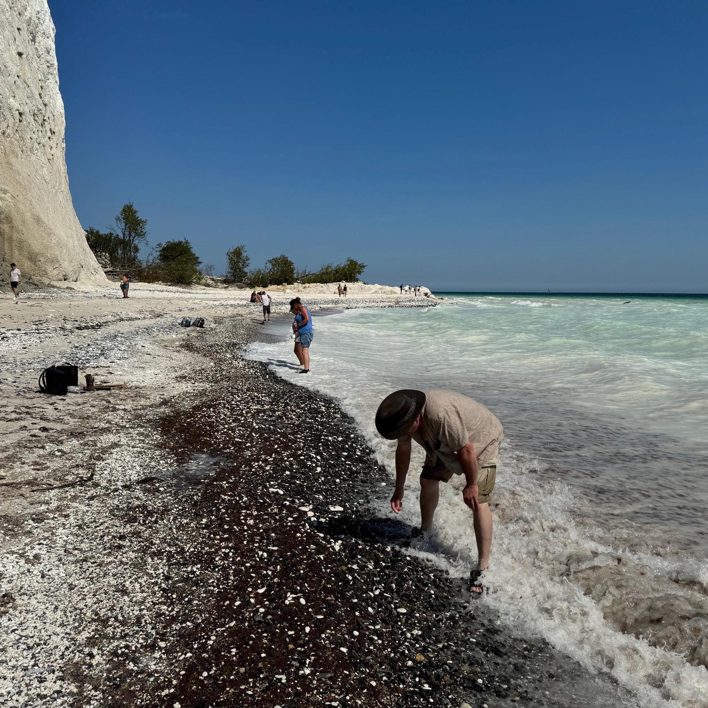 Steinbild im Rahmen 27cm Eiche mit handgemaltem Motiv und Strandfunde, Treibholz der dänischen Küste - Maritime Deko