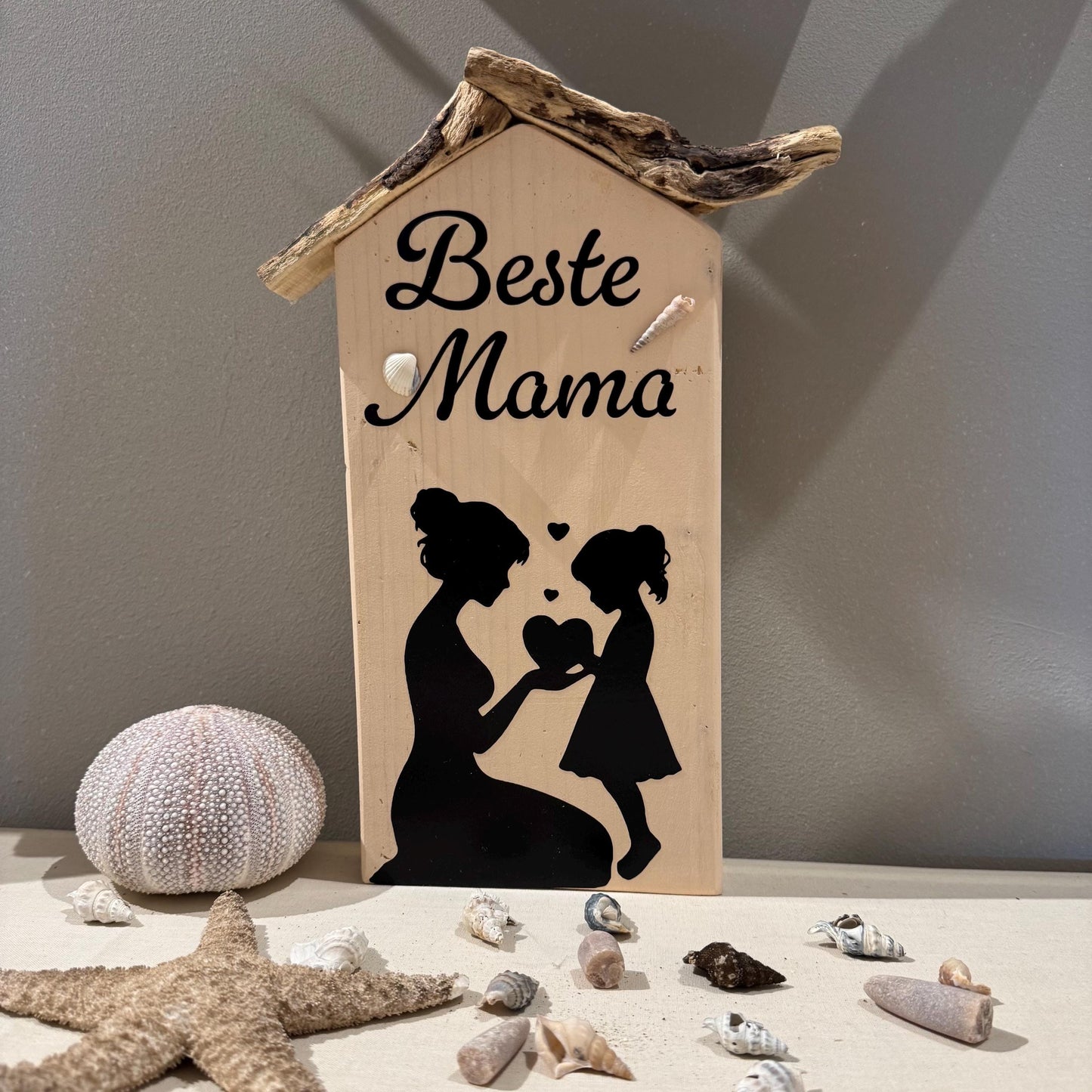 Kleines Deko Haus Holz für die beste Mama, maritime Holzhäuschen als Geschenk für die Mutter – Handmade aus Holz – Treibholz