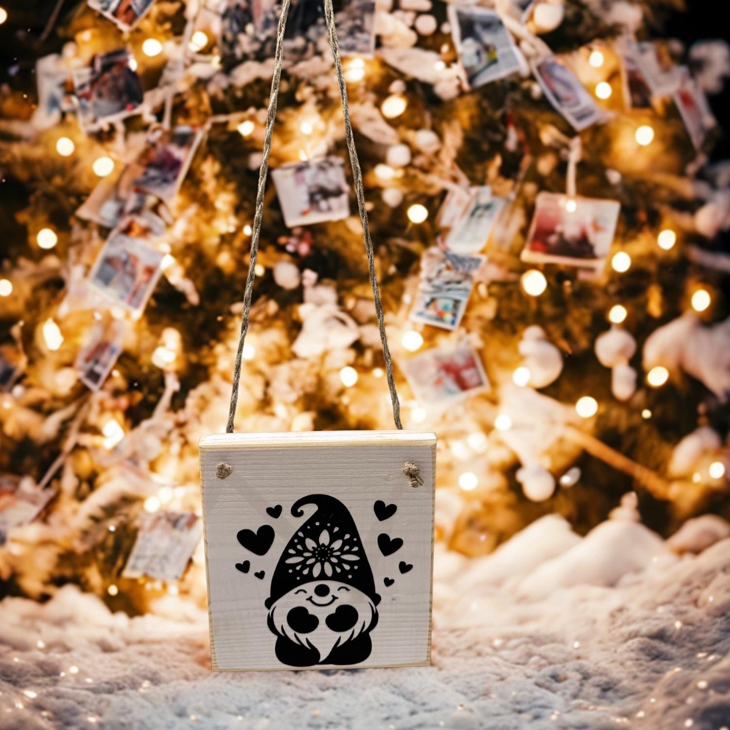 Holz Dekoschild Weihnachten 17 x 19 cm zum aufhängen - Türschild Weihnachten Handmade - skandinavische Weihnachtsdeko, Weihnachtsdeko Holz – Handmade aus Vinyl, Holz Lerche von Treibholzzauber79