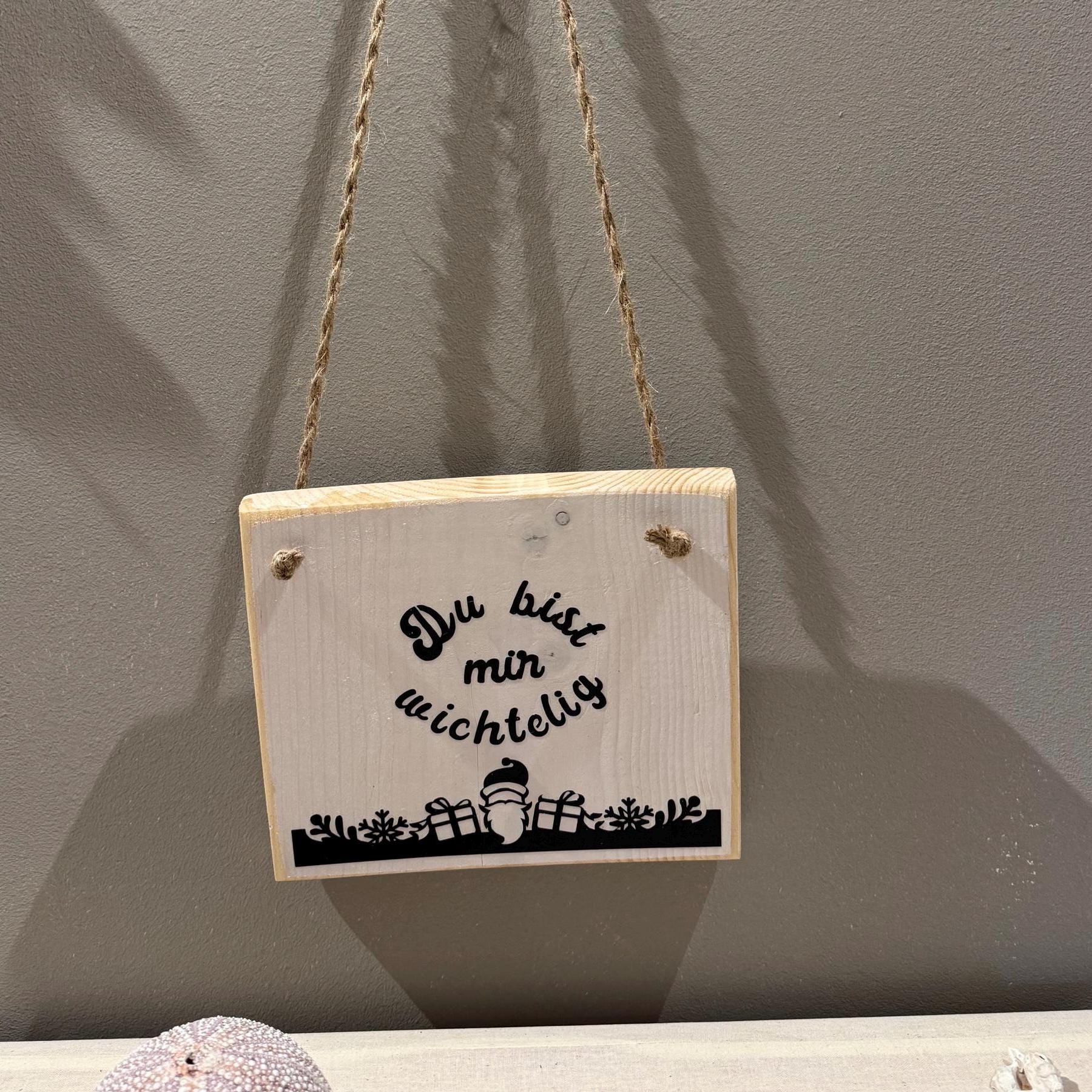 Holz Dekoschild Weihnachten 19 x 16 cm zum aufhängen - Türschild Weihnachten Handmade - skandinavische Weihnachtsdeko, Weihnachtsdeko Holz – Handmade aus Vinyl, Holz Lerche von Treibholzzauber79