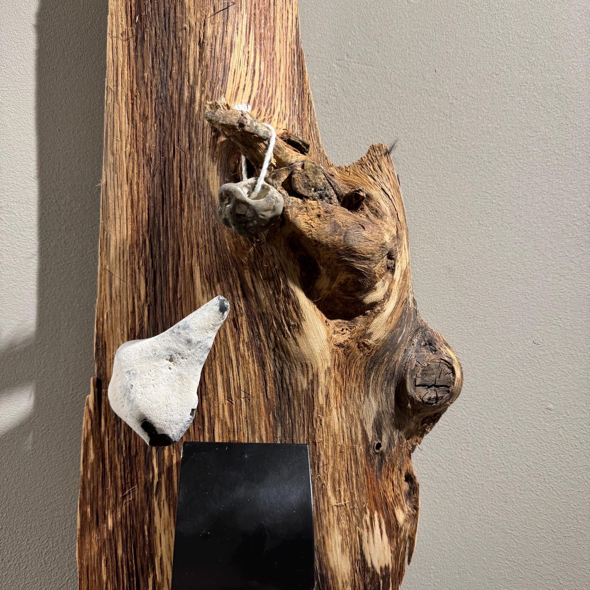 Wandkerzenhalter aus Eichenholz – Handgefertigte Wanddeko im skandinavischen Stil mit Teelicht • Boho Wanddeko – Handmade