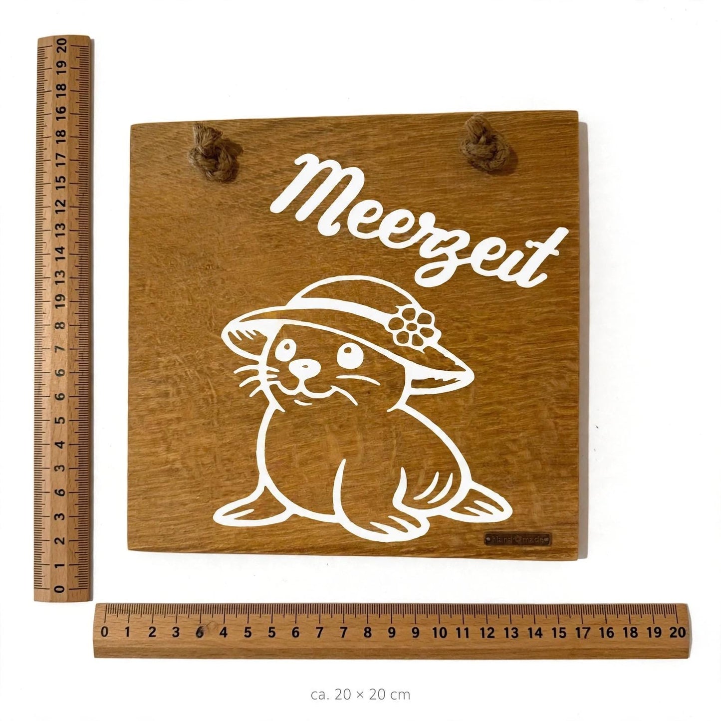 Größenvergleich Holzschild Eiche 20x20 cm Meerzeit mit Lineal – kleines maritimes Deko Schild Milo & Mila Serie Eichenholz Treibholzzauber79
