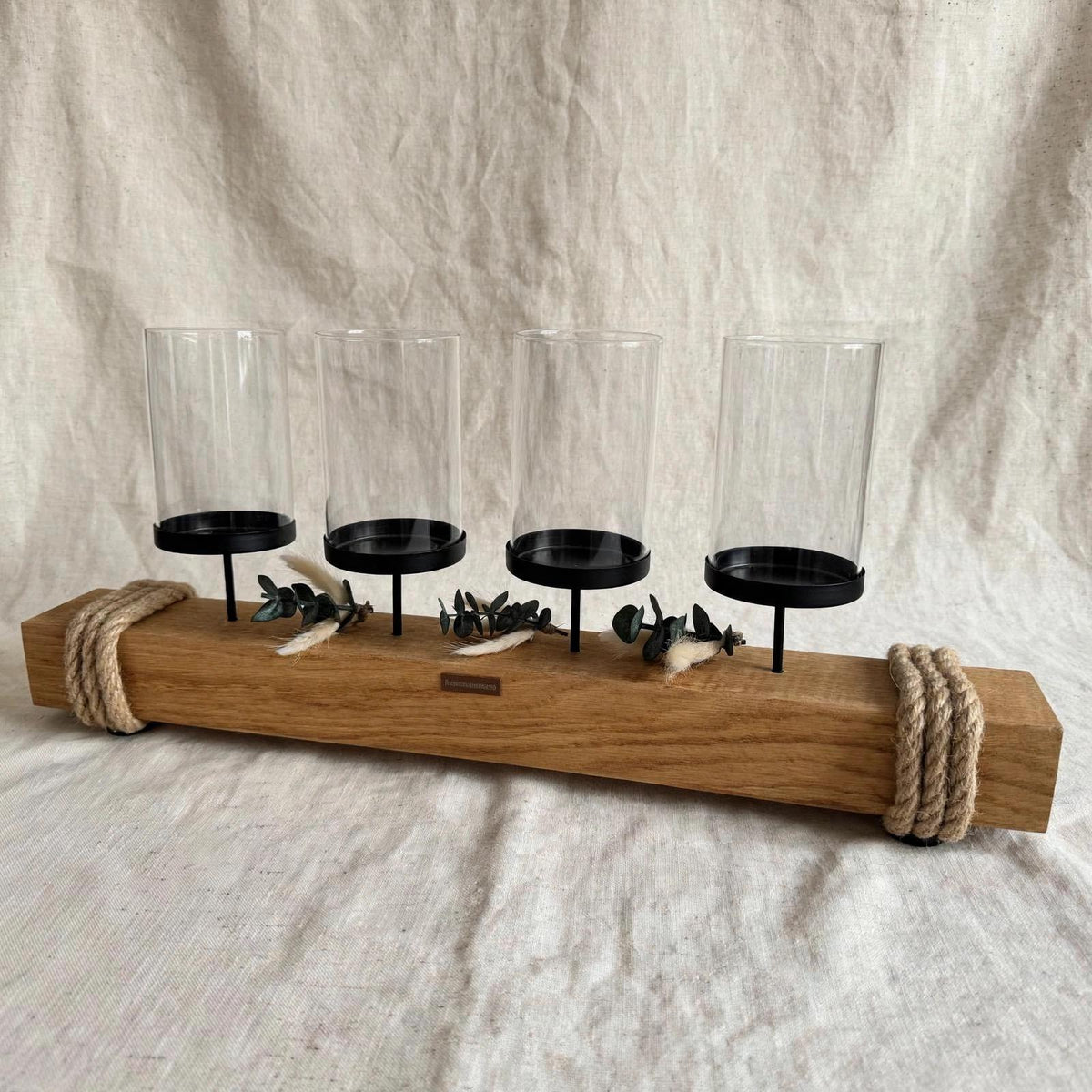 Altholz Kerzenhalter 58x23x9cm mit 4 Gläsern - moderner Adventskranz Holz mit Windlicht Glas und Trockenblumen Deko