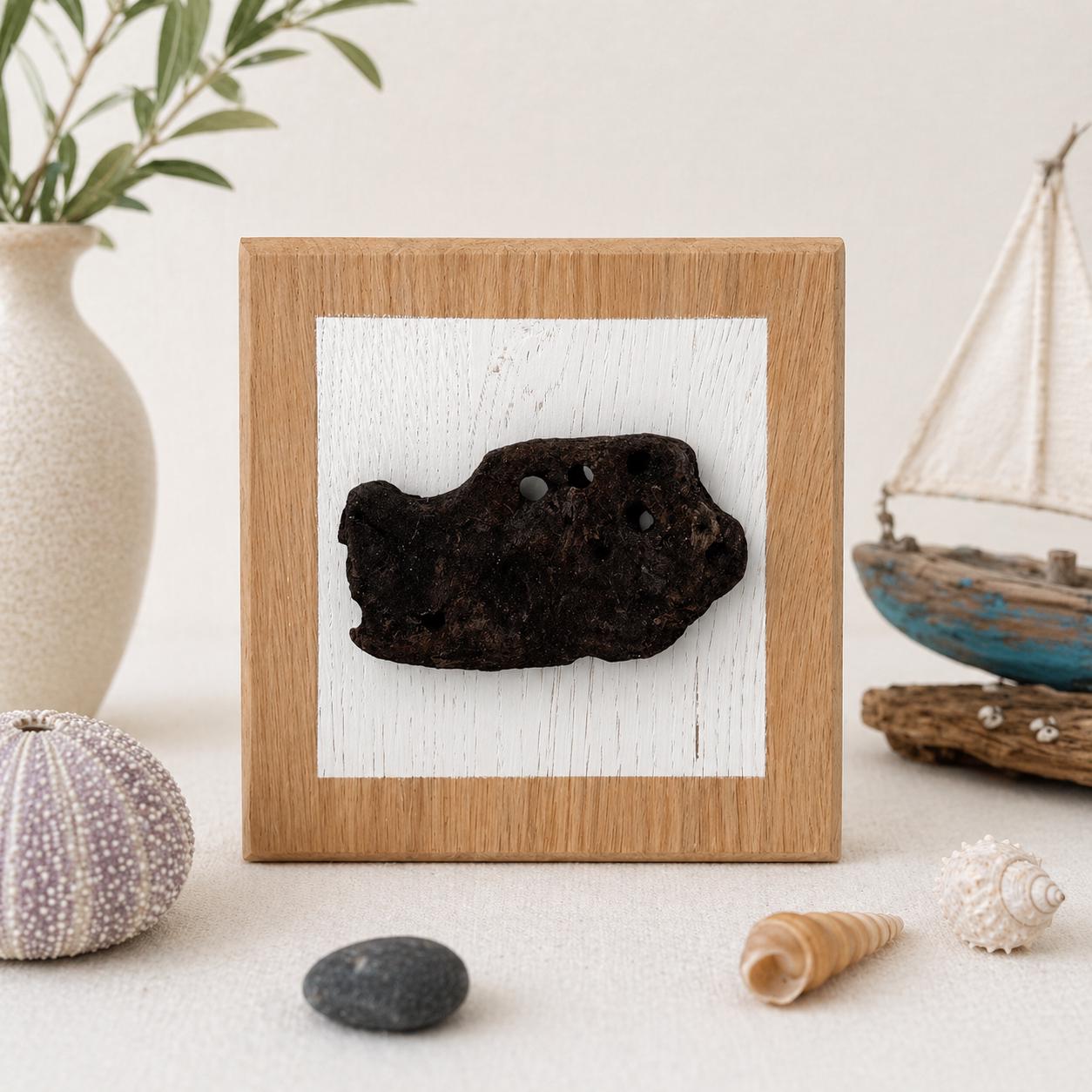 Rustikales Treibholz Wandbild aus Doggerland Holz auf Eiche, natürliche Küstendeko