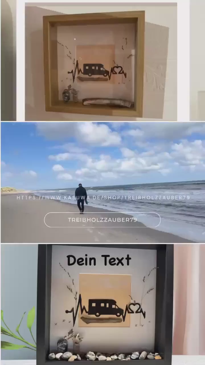 Personalisierter Bilderrahmen mit Wohnmobilmotiv und Steinbild 27 cm, dekoriert mit Treibholz, Muschel und Donnerkeil der dänischen Küste.