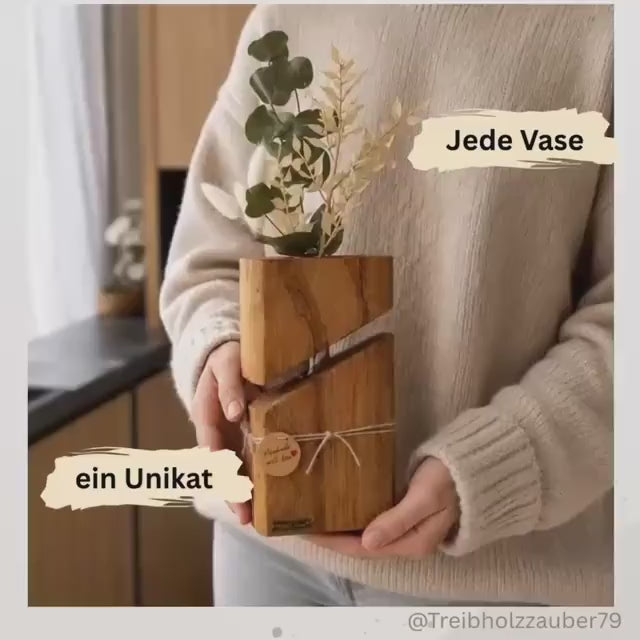 Holzvase aus Eiche mit Reagenzglas | Skandinavische Deko